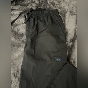 Scrub pants Dagacci (never worn)